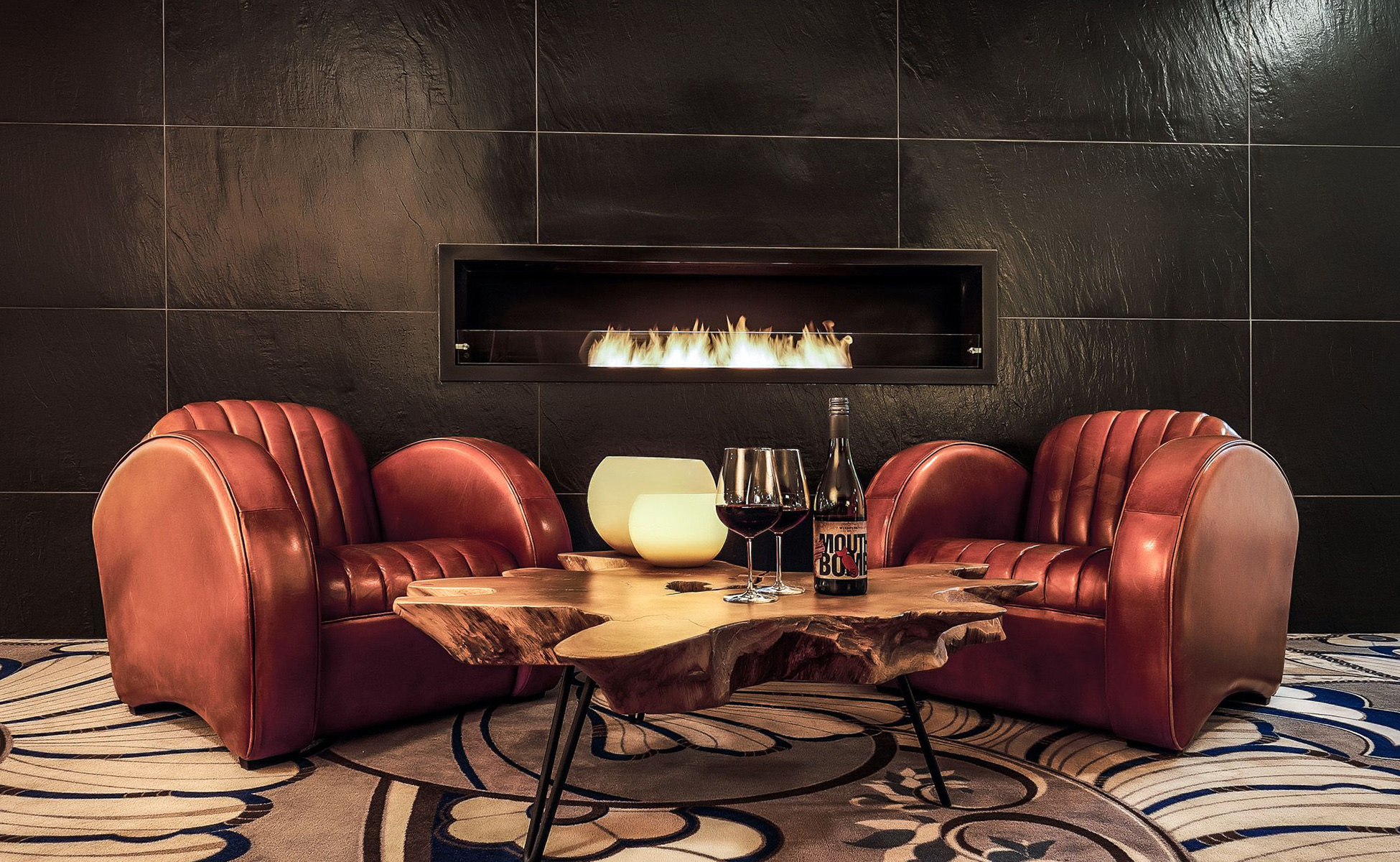 Travelcircus Aunhamer Suite & Spa 成人温泉酒店